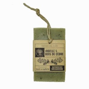 savon-peau-grasse-acneique-nigelle-bois-de-cedre-savonnerie-buissoniere-purifiant-boutons-acne-nettoyage-visage-peau-efficace