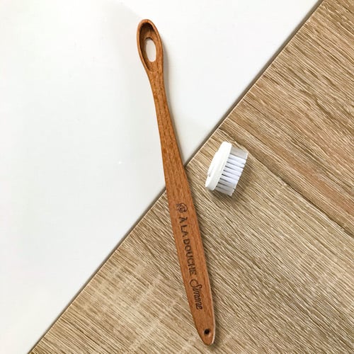 brosse-a-dents-dent-tete-interchangeable-bois-hetre-france-francais-rechargeable-ecologique-compromis-solide