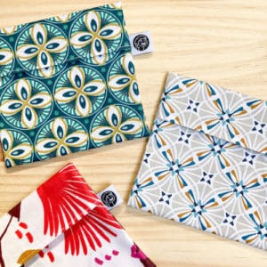 Pochette-savon-shampoing-solide-cosmetique-zero-dechet-transport-voyage-impermeable